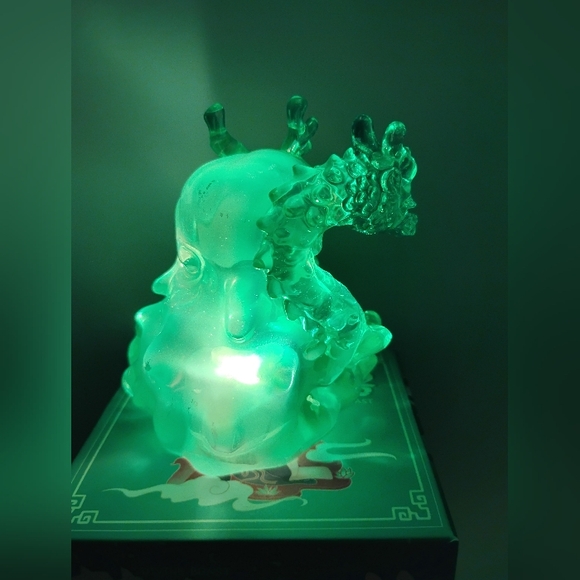 Ancient Divine Beast In The Dream Figurine - Picture 4 of 9